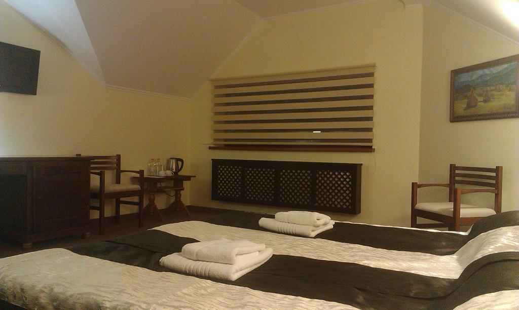 Home Hotel Bukovel Habitación foto